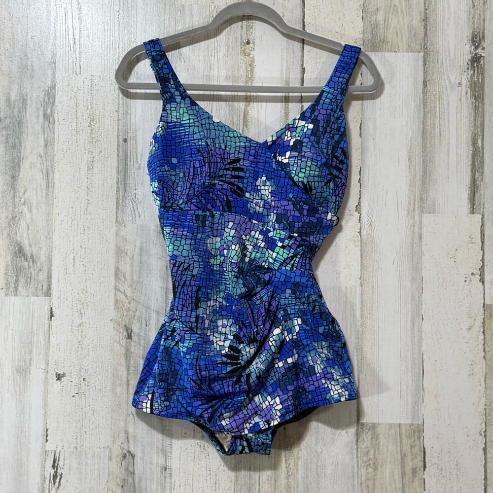 Le Cove Blue and Purple Mosaic One-Piece Swimsuit